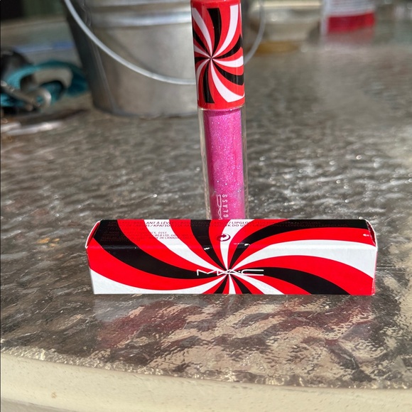 MAC Cosmetics Pink Swirl Lip Gloss - Picture 1 of 3